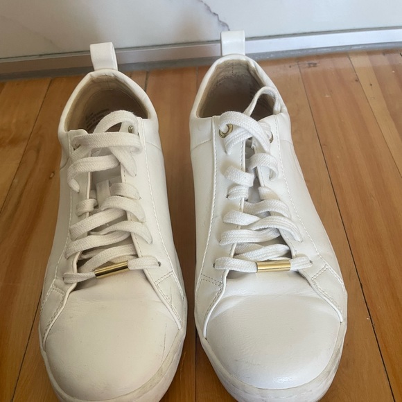 White and gold running shoes size 9 woman - Picture 2 of 5